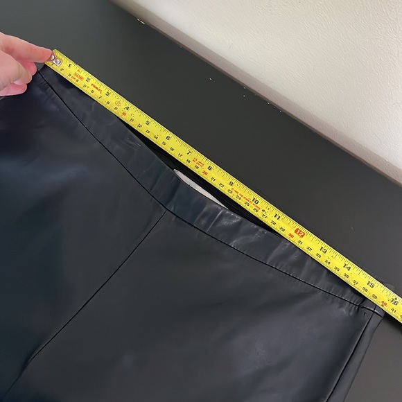 Cupcakes and Cashmere Faux Leather Moto Pants - Picture 11 of 14